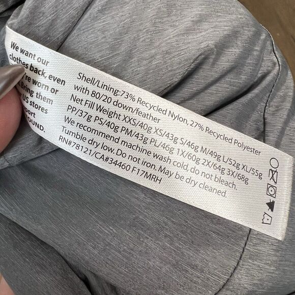 Eileen Fisher Down Puffer Vest In Gray Women’s Recycled Nylon SZ SM - Picture 5 of 5